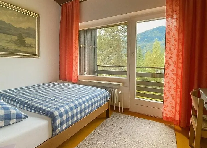 Ferienhaeuser Gemswandweg In Weissensee *
