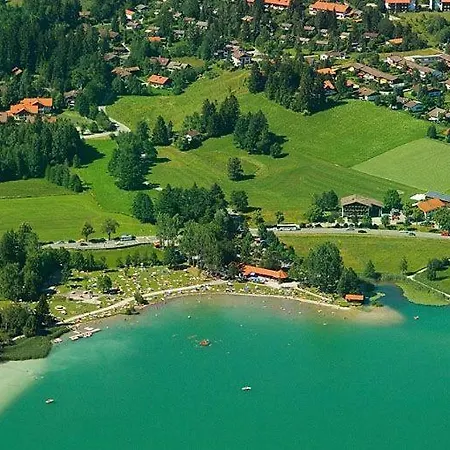 Ferienhaeuser Gemswandweg In Weissensee