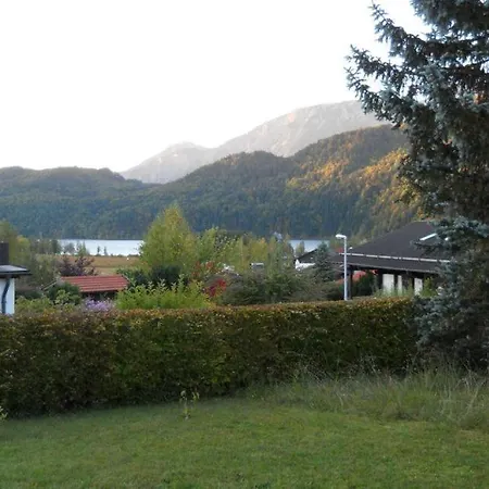 Ferienhaeuser Gemswandweg In Weissensee *