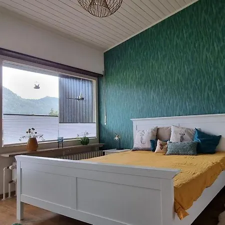 Ferienhaeuser Am Weissensee Mit Bergblick Casa vacanze Hafenegg